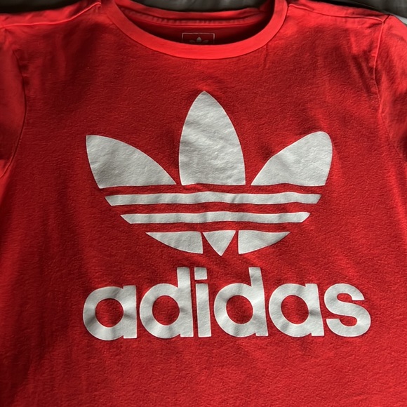 Boys adidas T-shirt - Picture 2 of 2